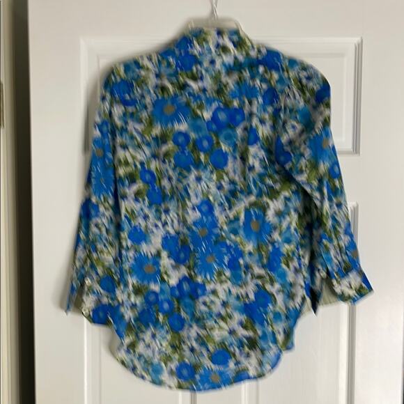 HD in Paris Floral Blue and Green Women's Top - Picture 3 of 4